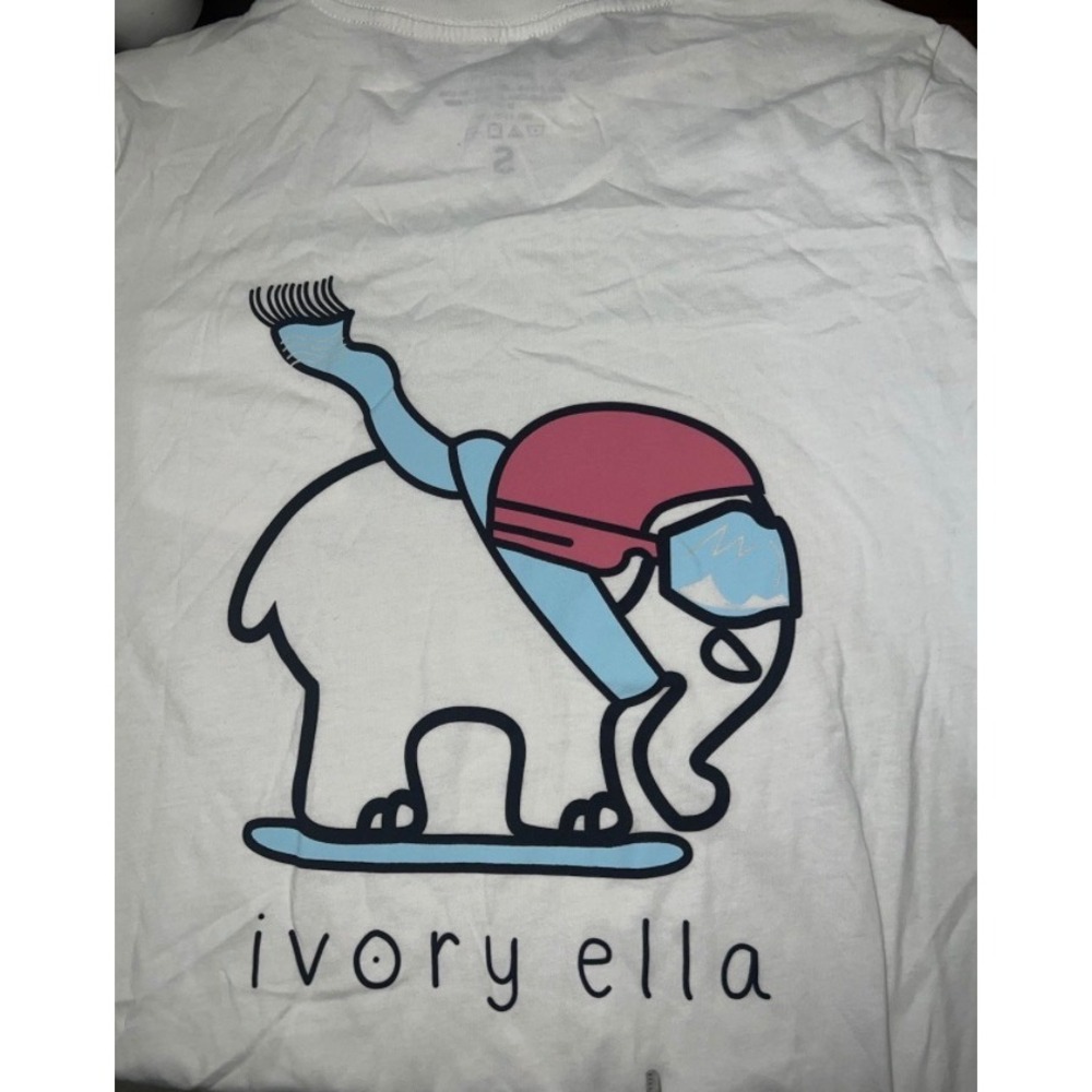 Ivory Ella White Long Sleeve Snowboarding Elephant Pocket T-Shirt Medium NWT